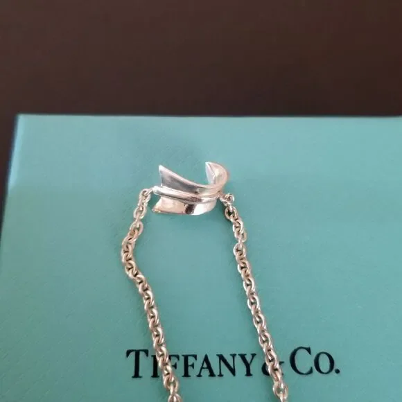 Tiffany & Co. Arrow Bracelet - Picture 6 of 6